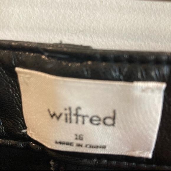 WILFRED Sz 16 Vegan Leather High Rise  Pockets Pants By Aritzia - Picture 9 of 11